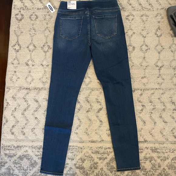 Old Navy Rockstar Super Skinny Jeggings - Picture 2 of 4